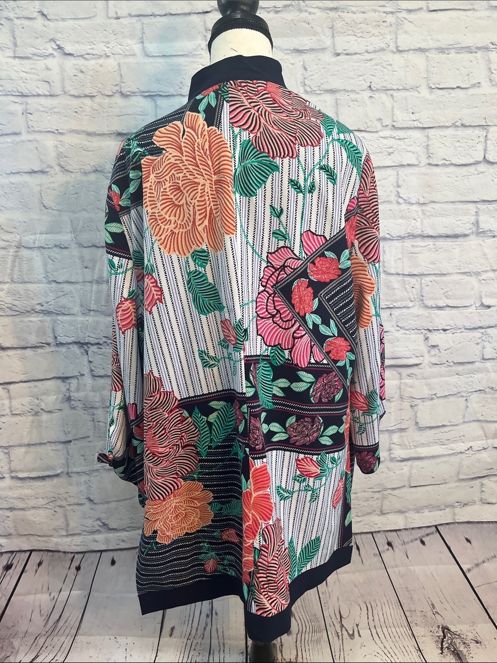 Chico’s Reversible Kimono Duster Floral/Solid Navy Chicos 3 XL Open Front Boho - Picture 7 of 13